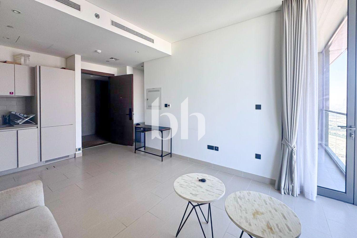 1 Bedroom Apartment in Sobha Creek Vistas Tower B - photo 1