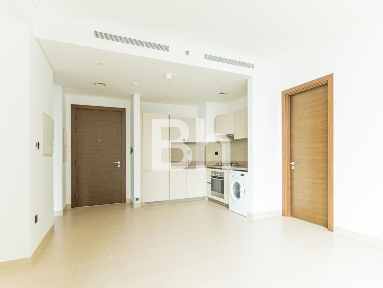 2 Bedroom Apartment in Sobha Creek Vistas Tower A - photo 2