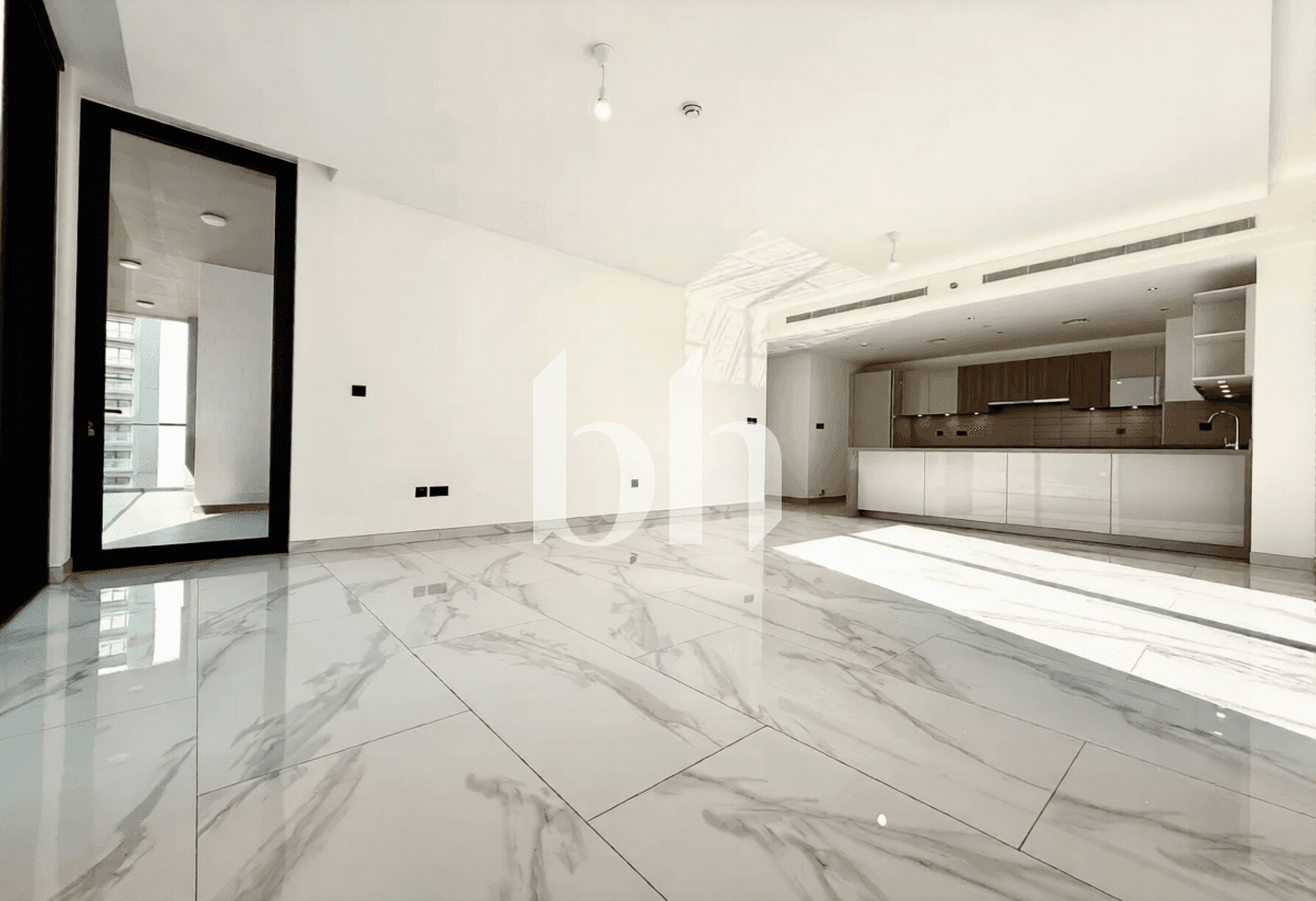 3 Bedroom Apartment in Crest Grande - photo 1