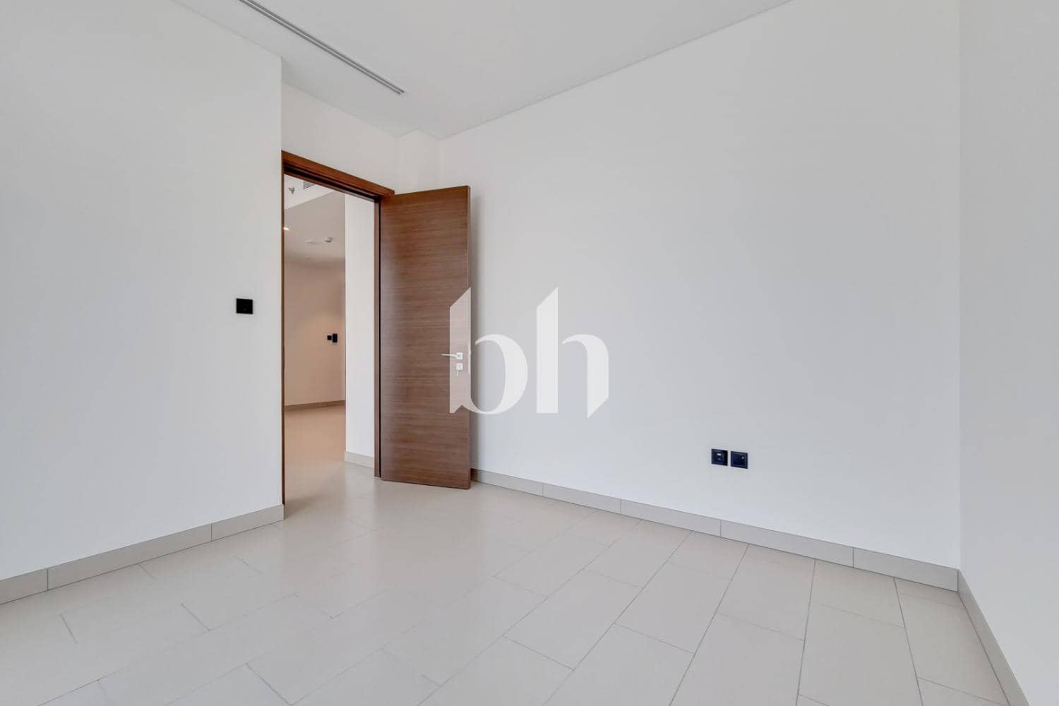 1 Bedroom Apartment in Sobha Creek Vistas Tower A - photo 1