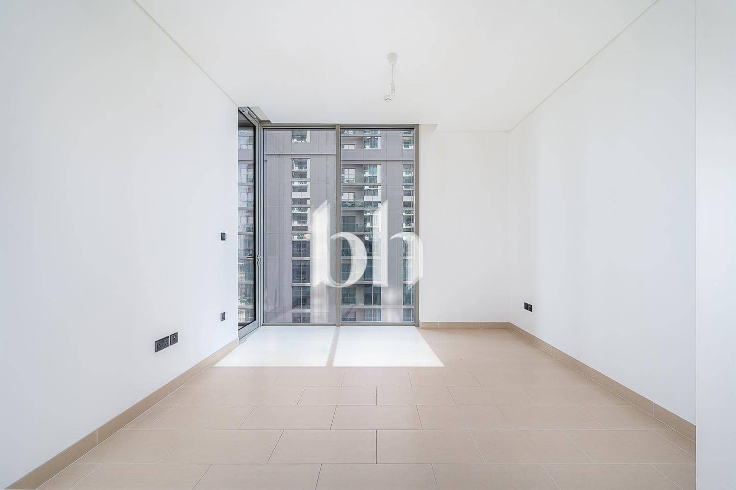 1 Bedroom Apartment in Sobha Creek Vistas Tower B - photo 1