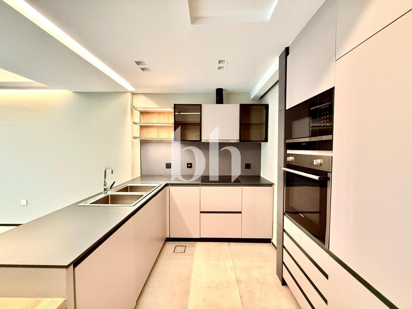 2 Bedroom Apartment in The Terraces South - photo 1