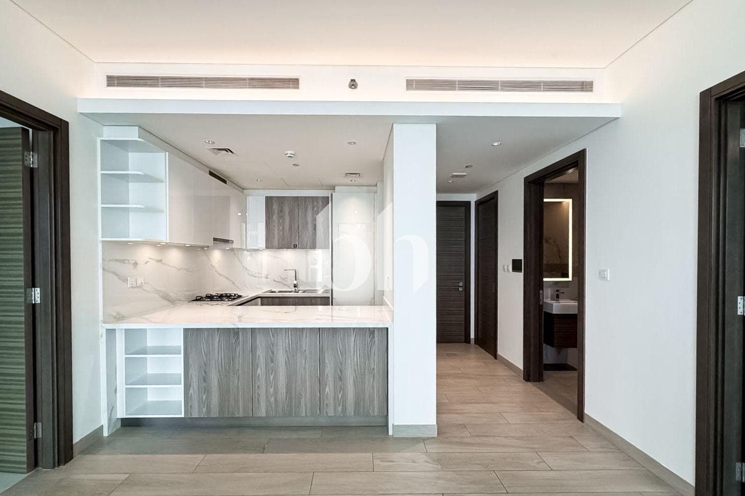 2 Bedroom Apartment in One Park Avenue - photo 2