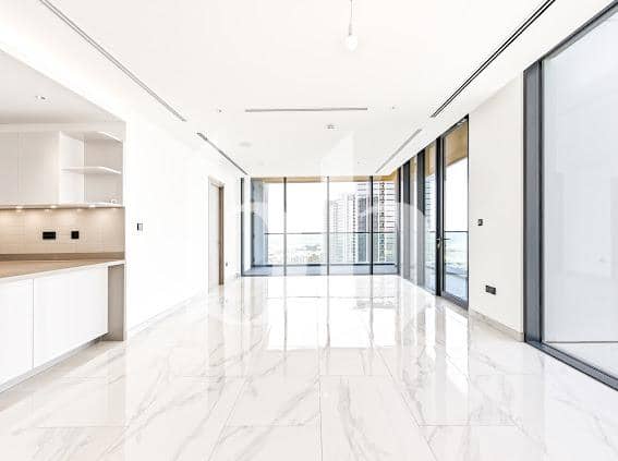 4 Bedroom Apartment in Crest Grande - photo 1