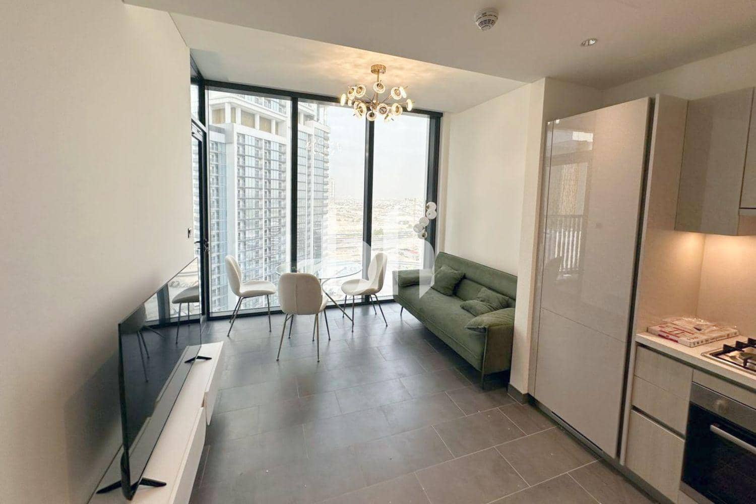 1 Bedroom Apartment in The Crest Tower C - photo 1