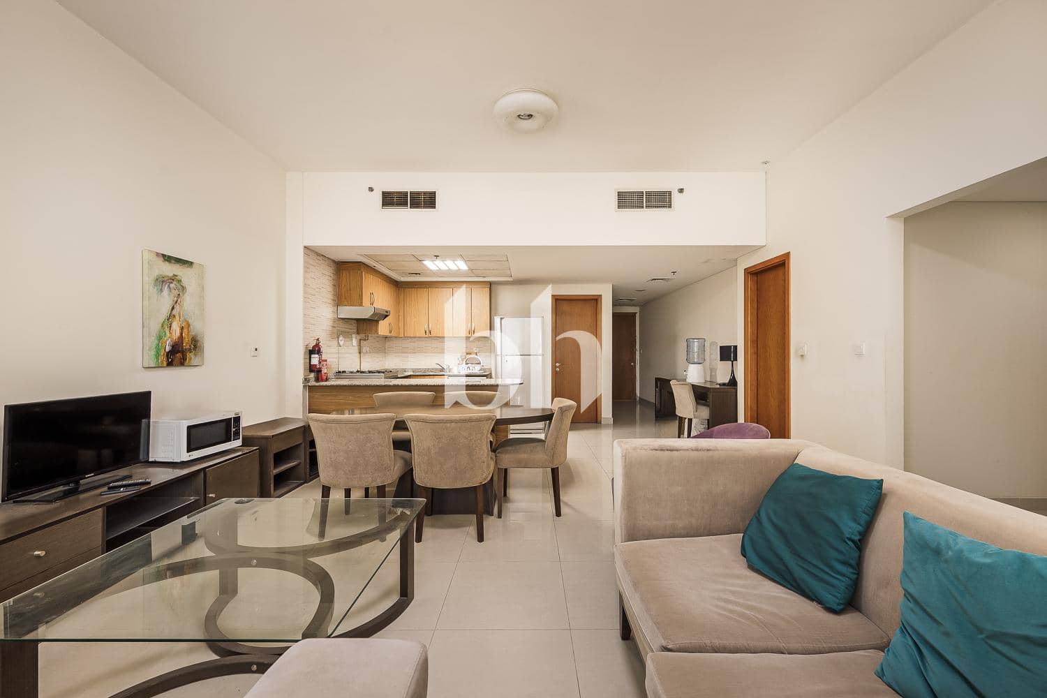 3 Bedroom Apartment in Suburbia Tower 1 - photo 2