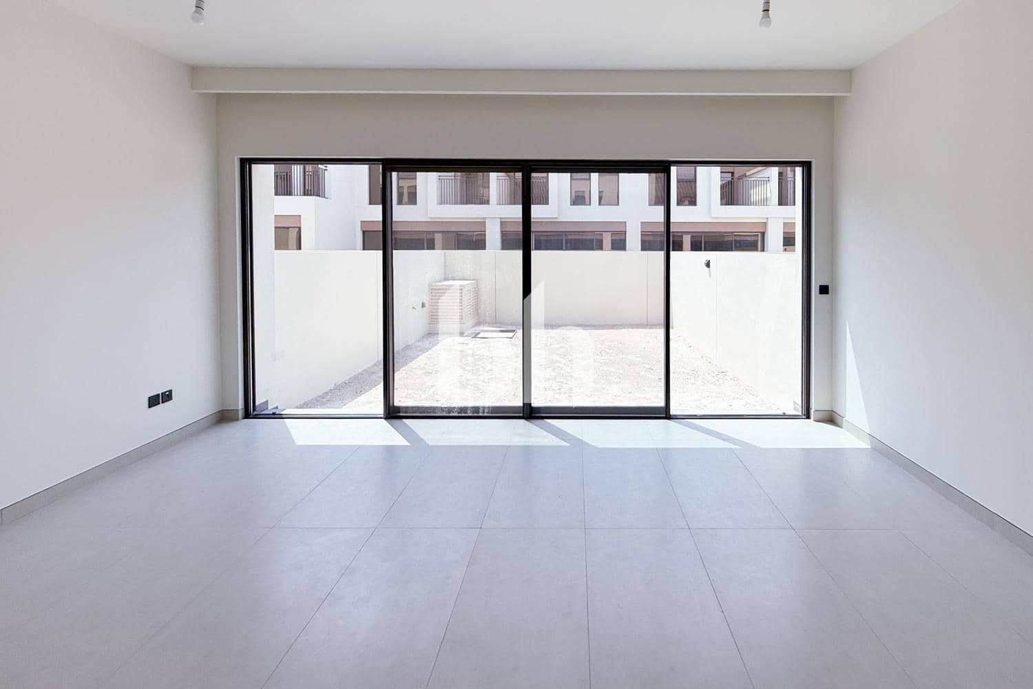 3 Bedroom Townhouse in Costa Brava 2