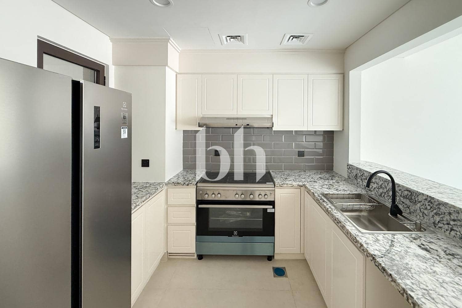 3 Bedroom Townhouse in Costa Brava 2 - photo 1