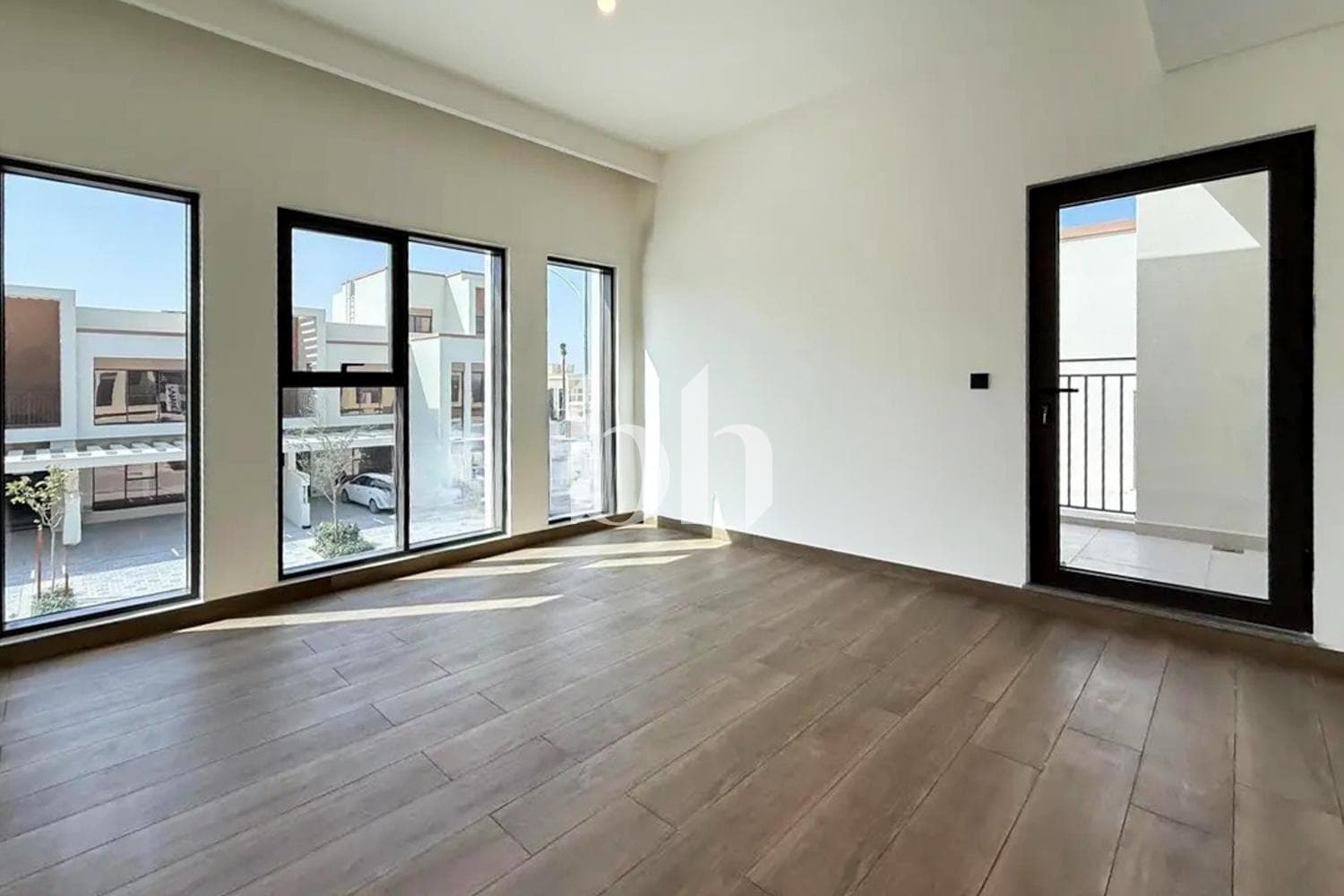 5 Bedroom Townhouse in Costa Brava 1 - photo 1