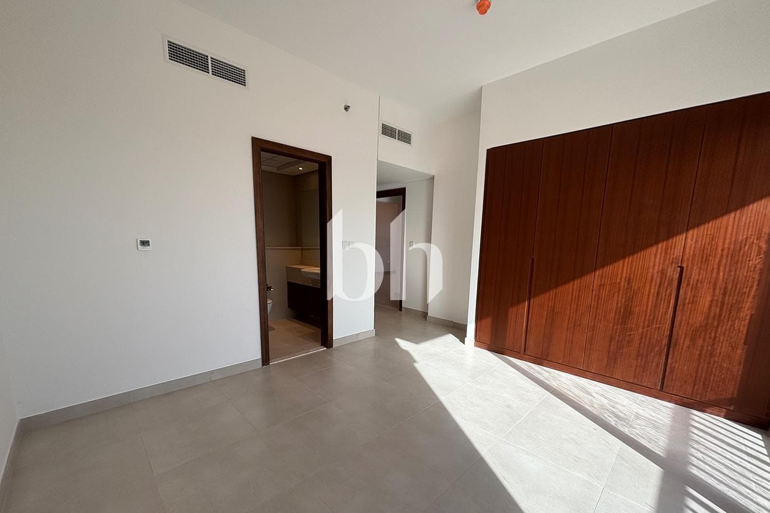 2 Bedroom Apartment in Cresswell Residences