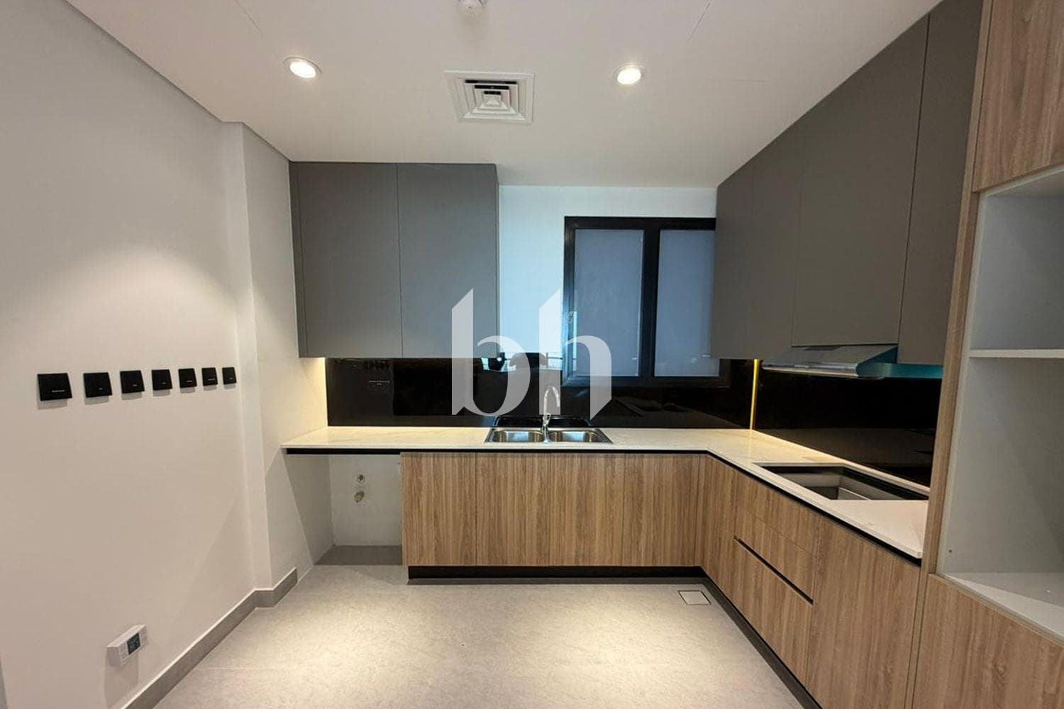 1 Bedroom Apartment in Cresswell Residences - photo 2
