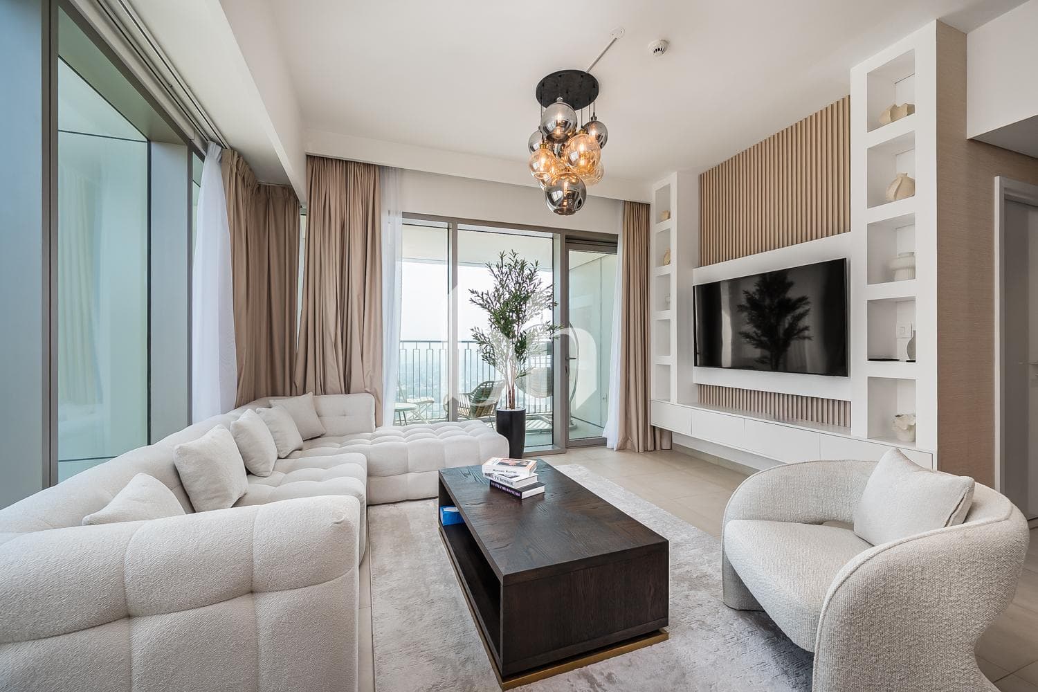 3 Bedrooms Apartment in Downtown Views II Tower 3 - photo 2