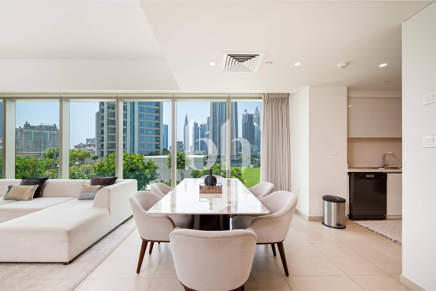 3 Bedroom Apartment in Downtown Views II Tower 3