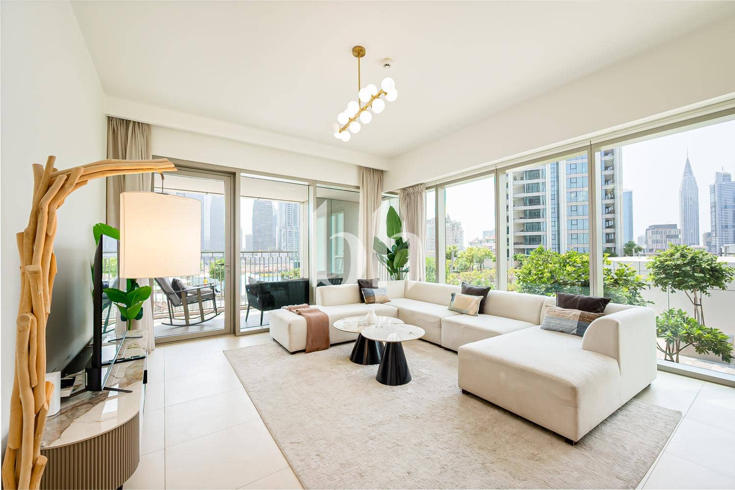 3 Bedroom Apartment in Downtown Views II Tower 3 - photo 1