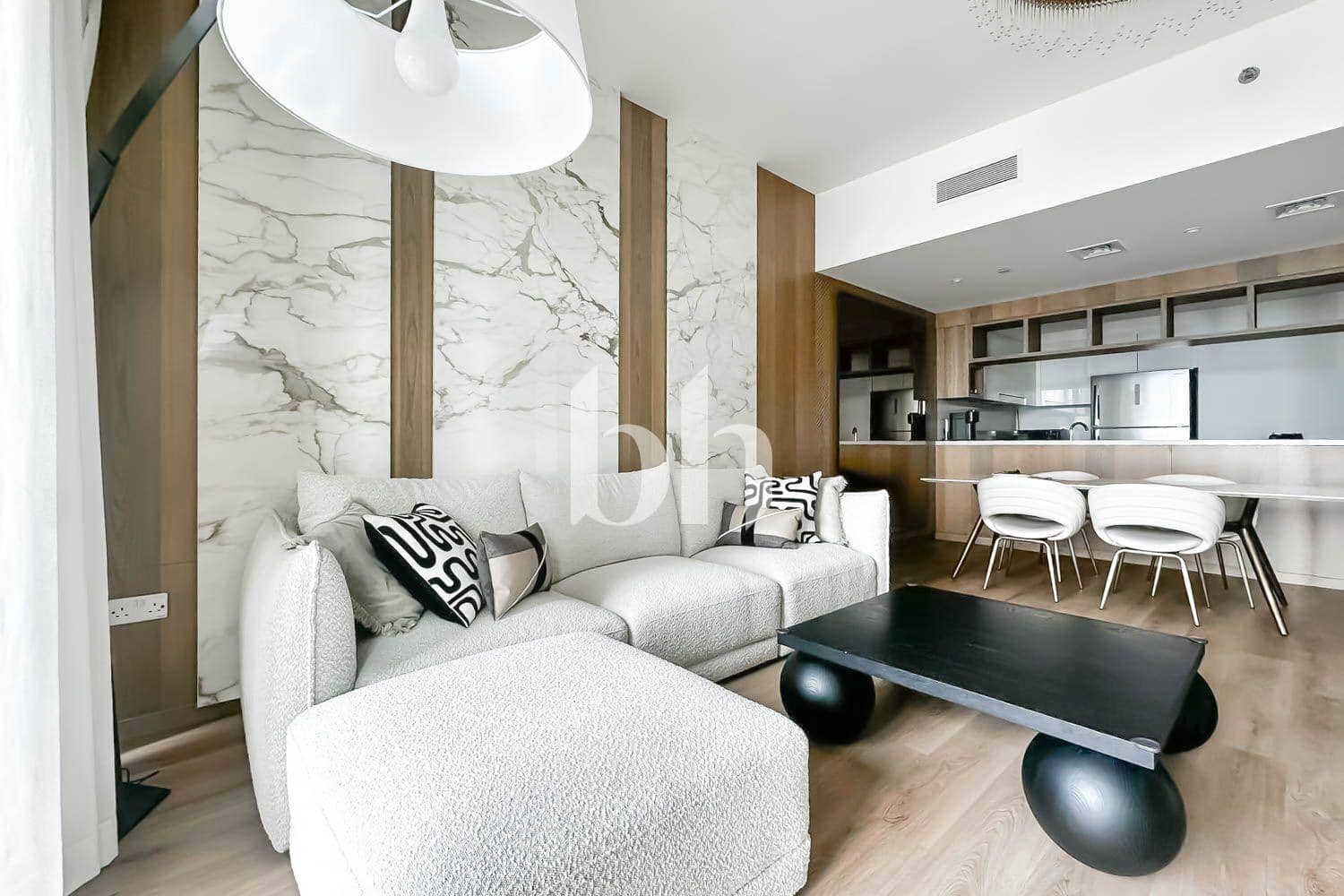 3 Bedroom Apartment in Downtown Views II Tower 3