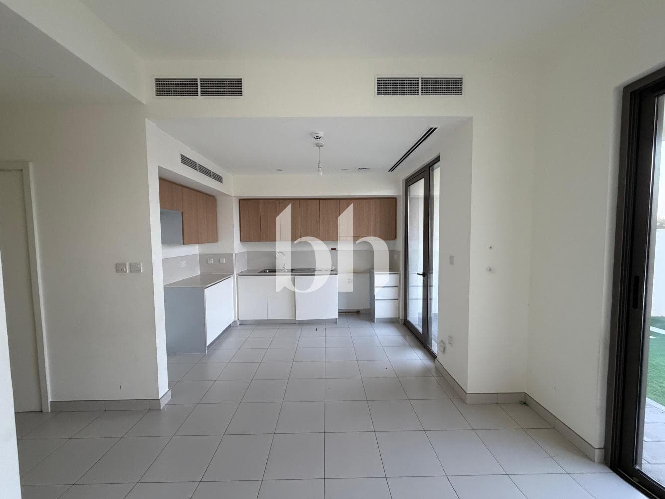 3 Bedroom Villa in Parkside 2 - photo 2