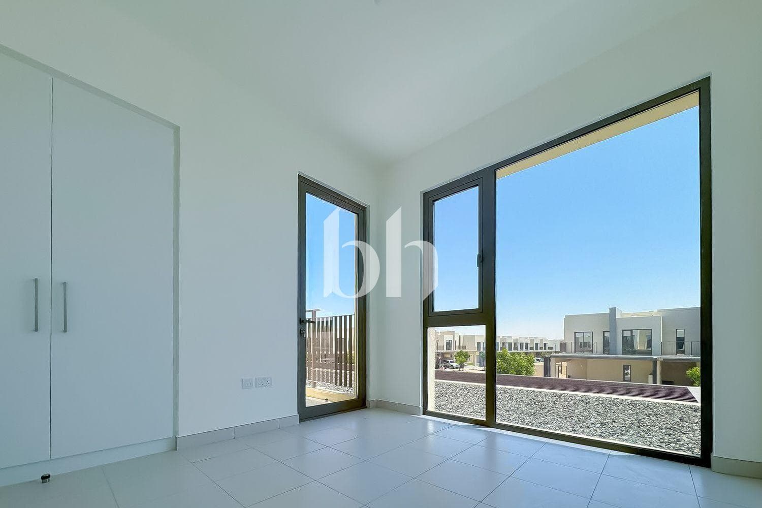 3 Bedroom Townhouse in Parkside 2