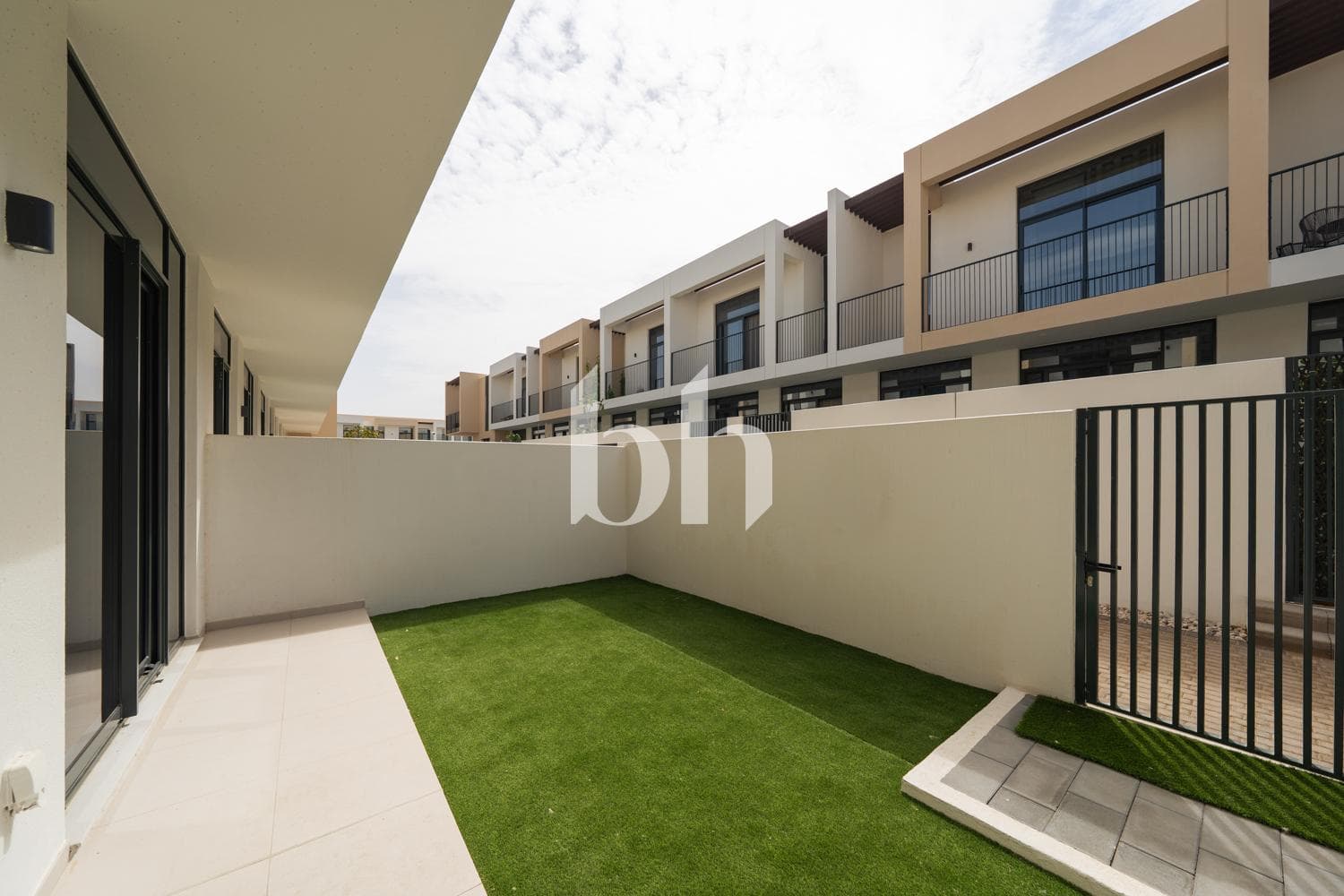3 Bedroom Townhouse in Greenview 3 - photo 1