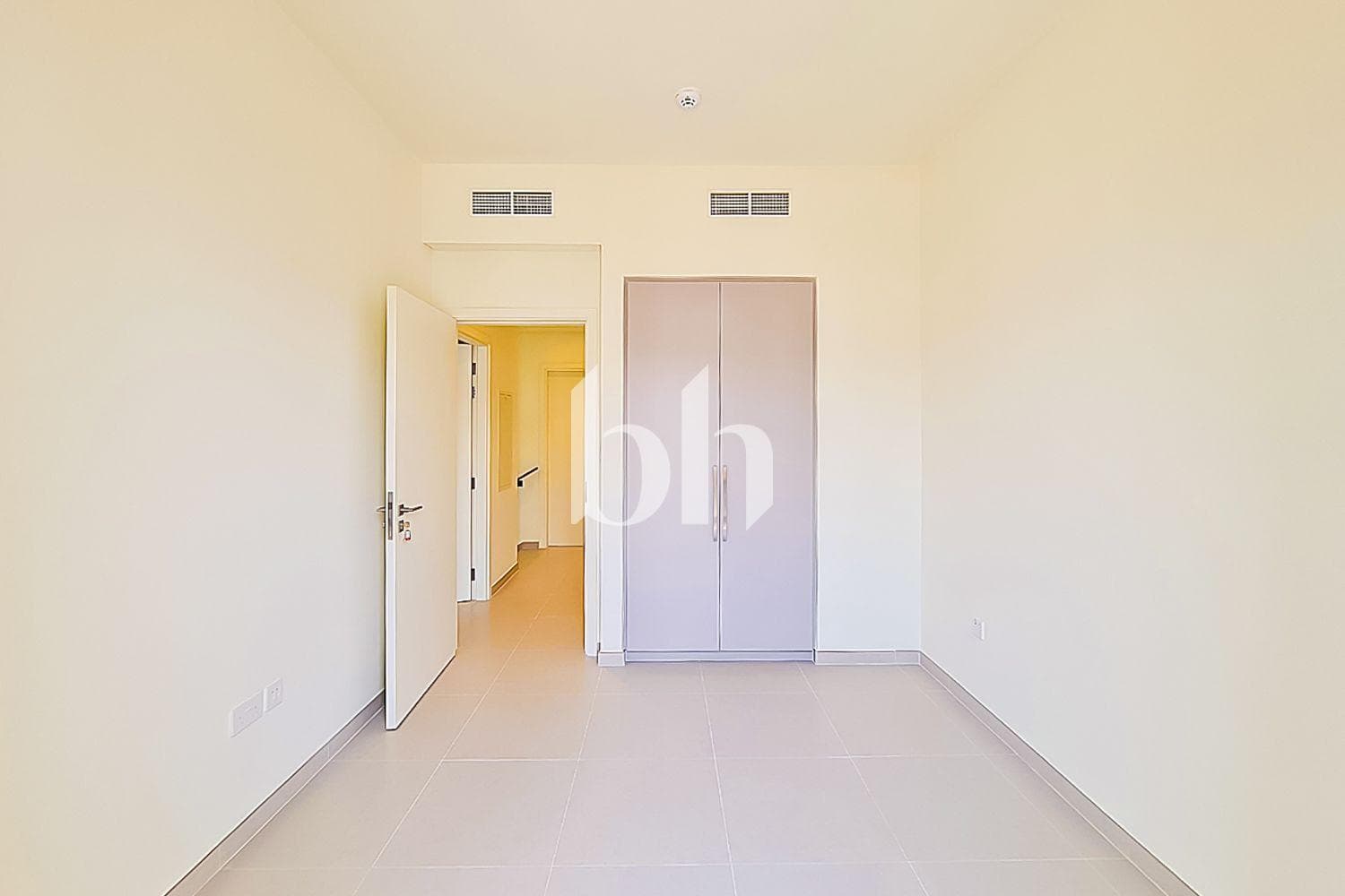 3 Bedroom Townhouse in Greenview - photo 2