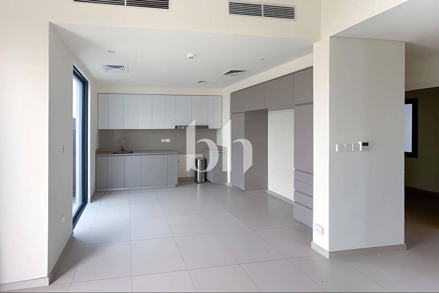 4 Bedroom Townhouse in Greenview