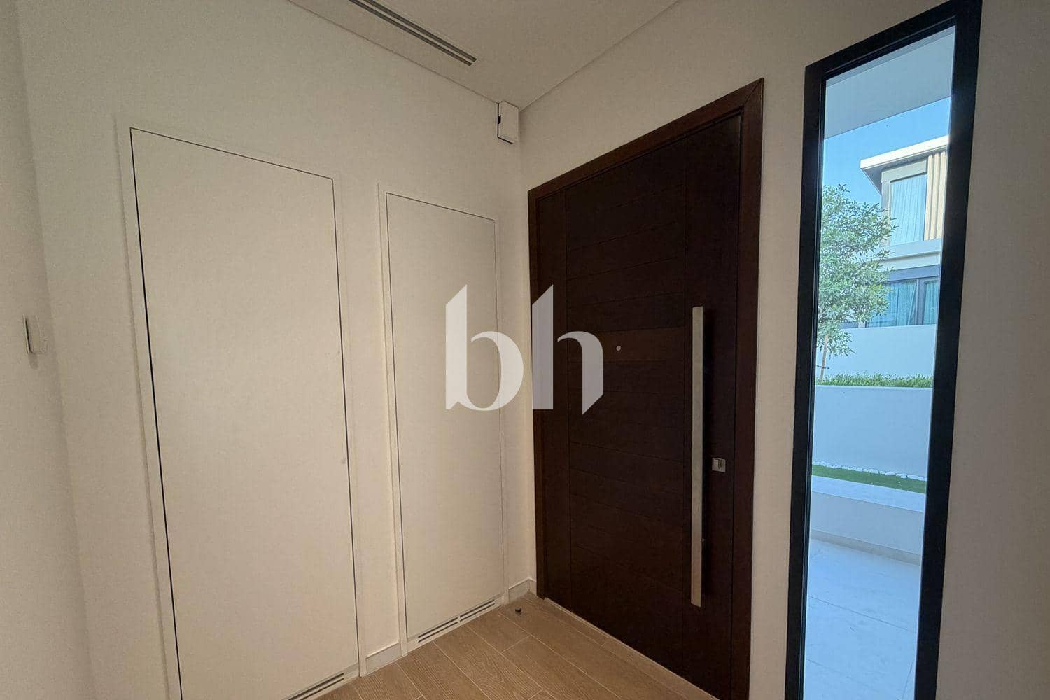 4 Bedroom Townhouse in Jebel Ali Village Phase 3 - photo 1