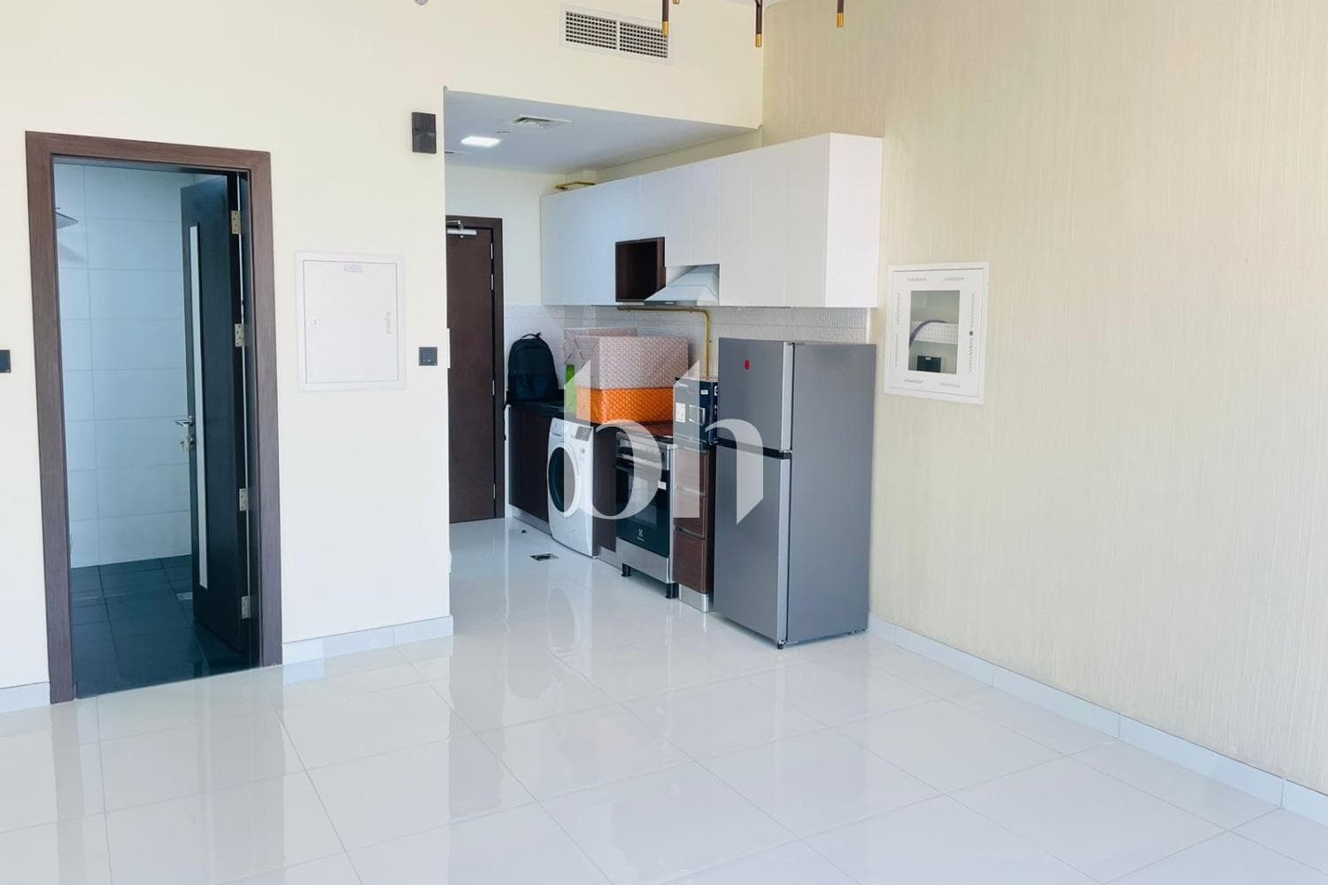 Studio Apartment in Wavez Residence - photo 1