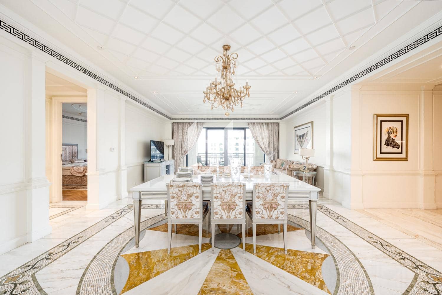 3 Bedroom Apartment in Palazzo Versace