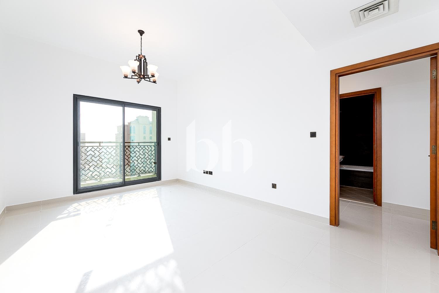 1 Bedroom Apartment in Jaddaf Views