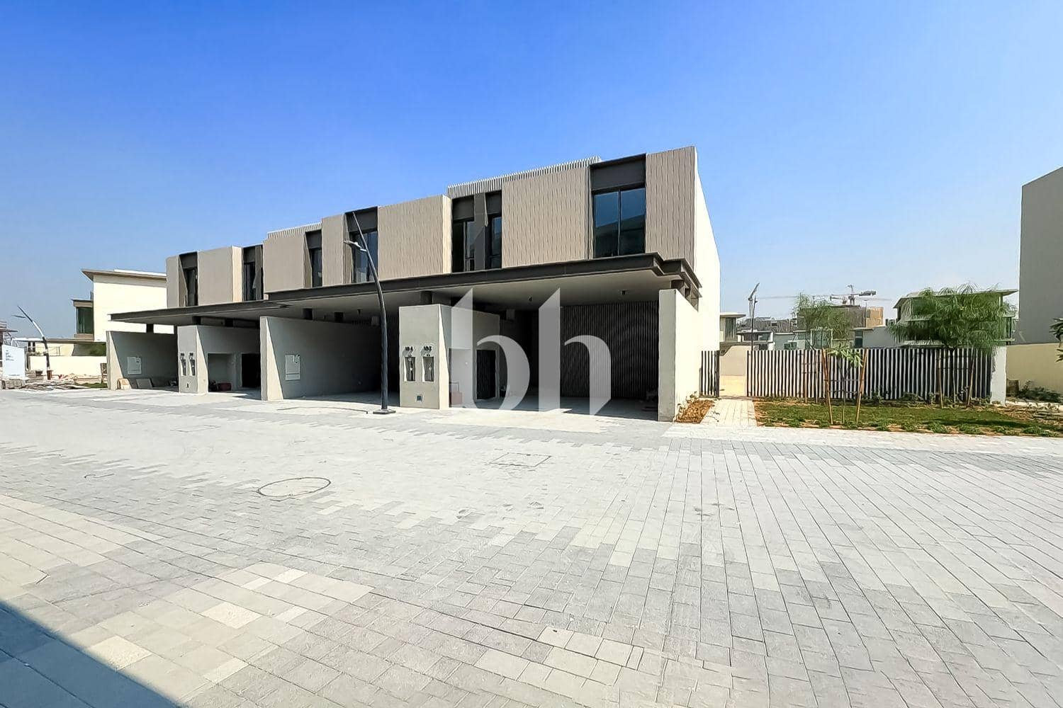 3 Bedroom Townhouse in Nad Al Sheba Gardens - Phase 2 - photo 2