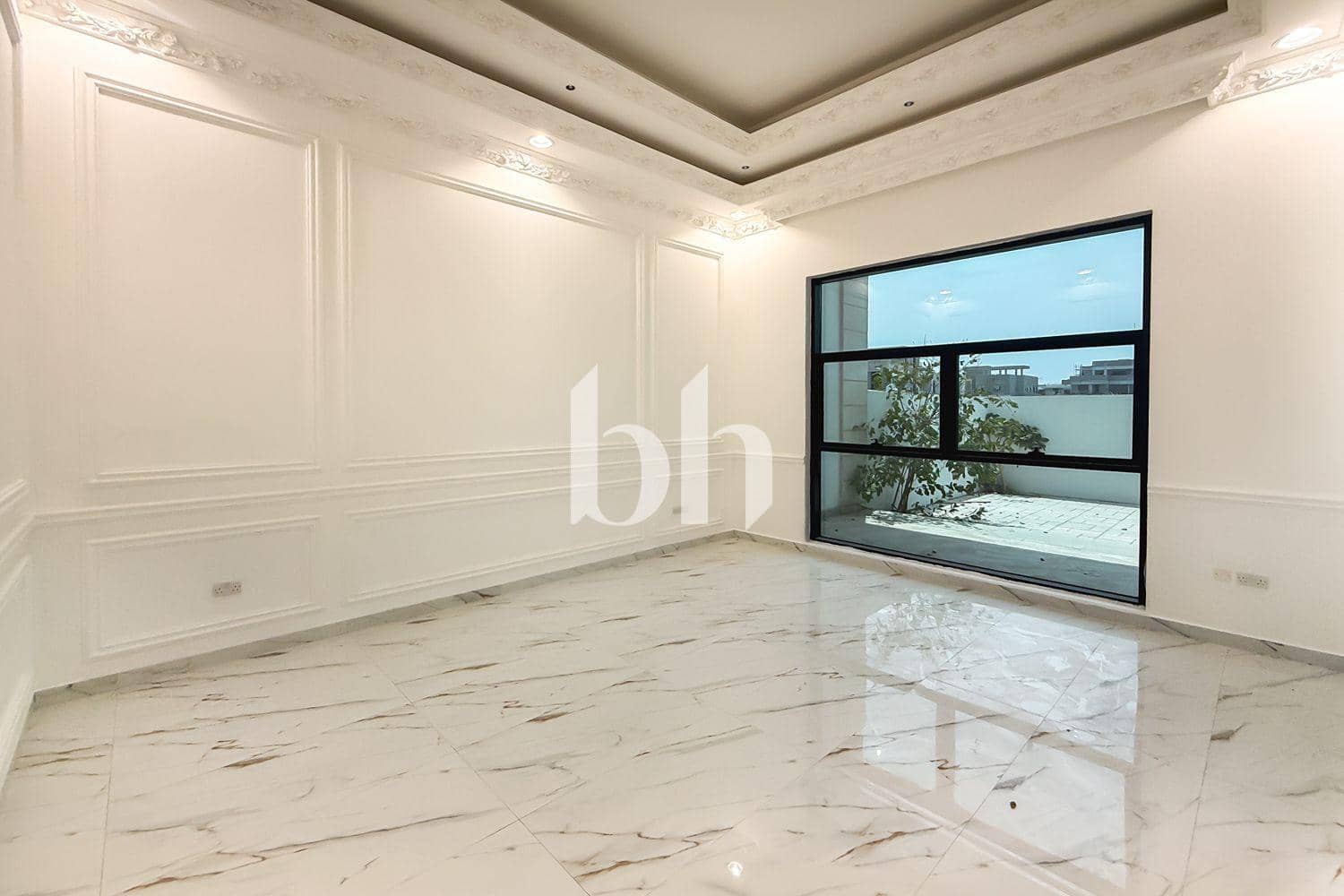 5 Bedroom Villa in Nad Al Sheba Gardens 1 - photo 2