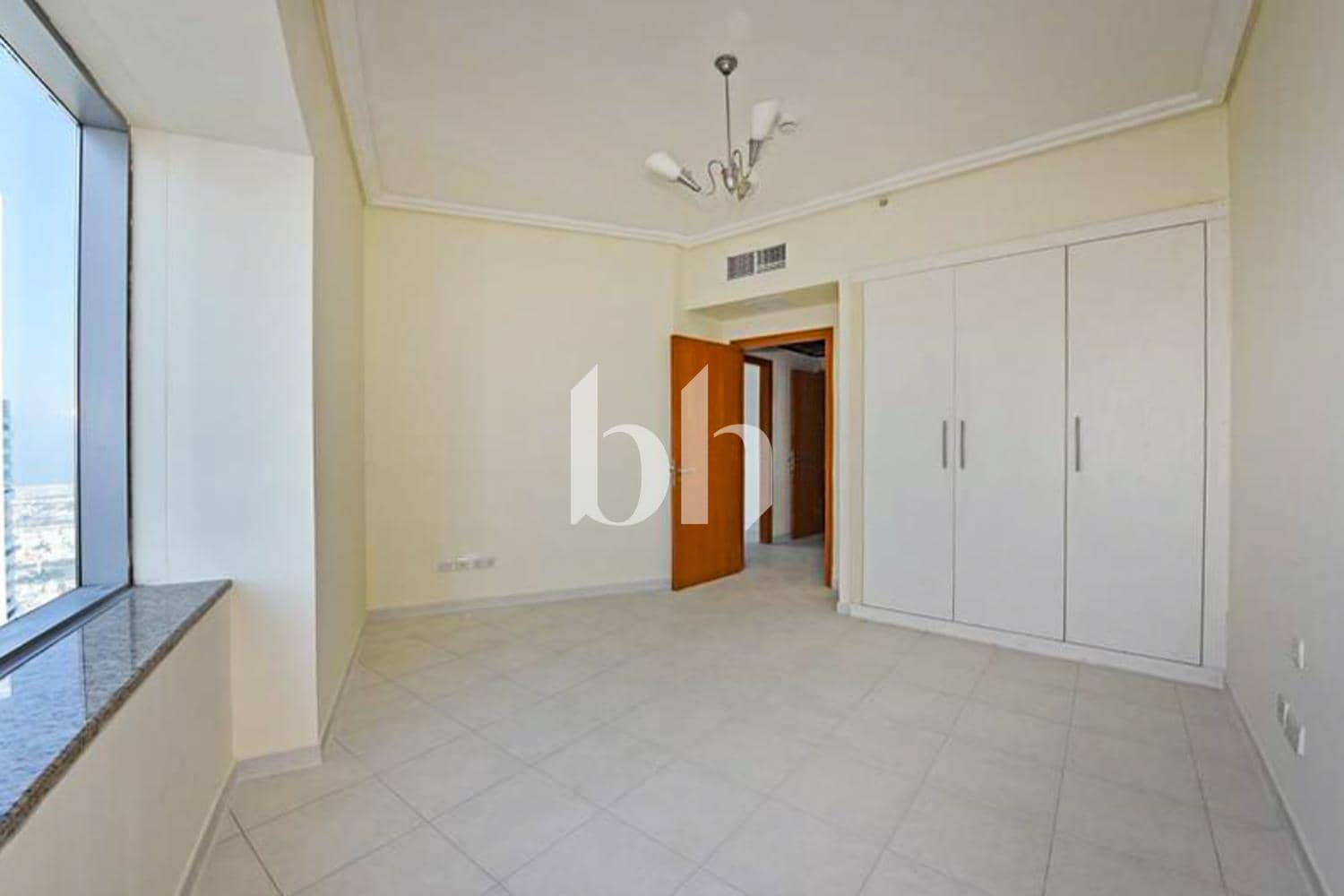 2 Bedroom Apartment in 21st Century Tower - photo 1