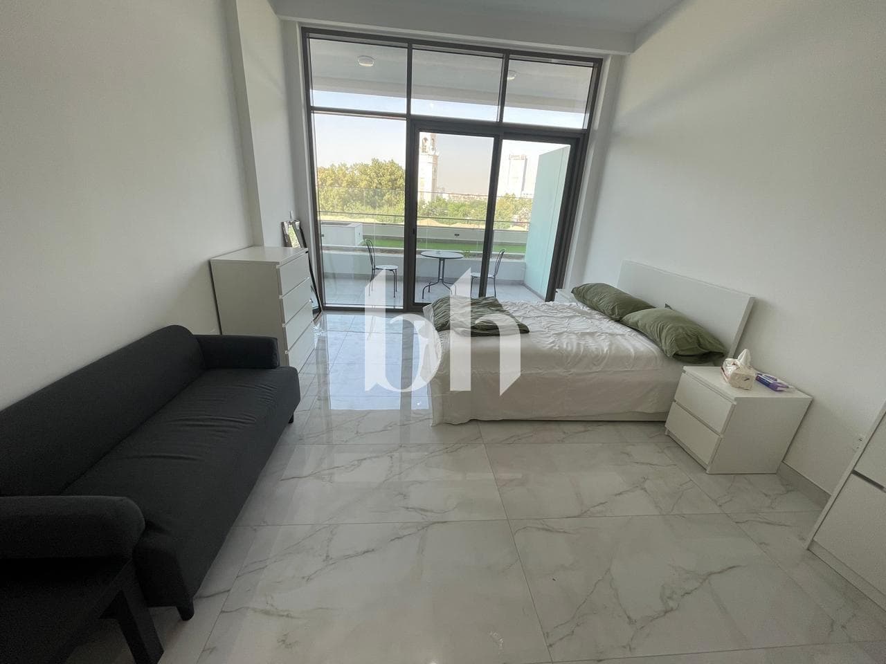 Apartment in Azizi Vista - photo 2