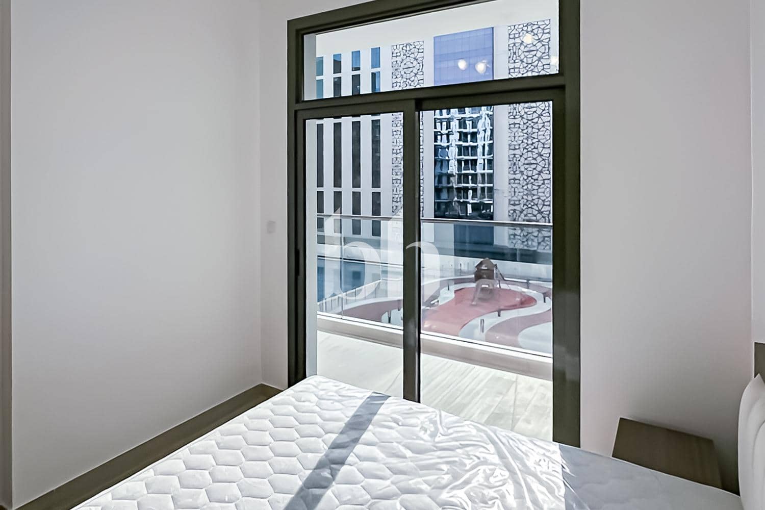 1 Bedroom Apartment in Laya Heights - photo 2