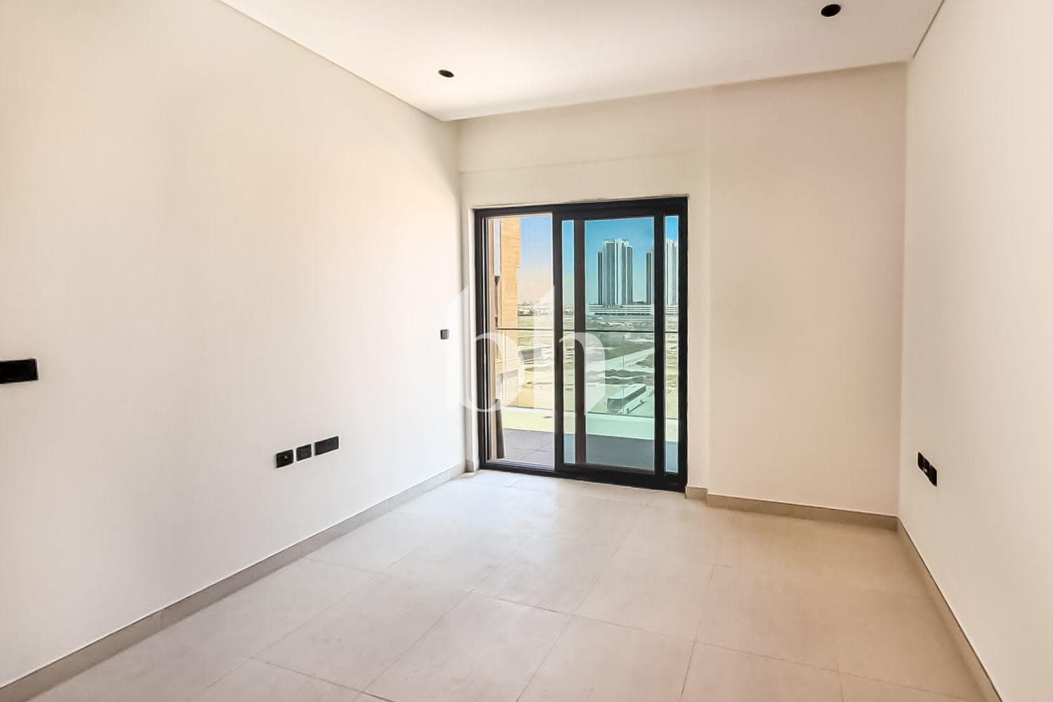 1 Bedroom Apartment in Divine Residencia - photo 2