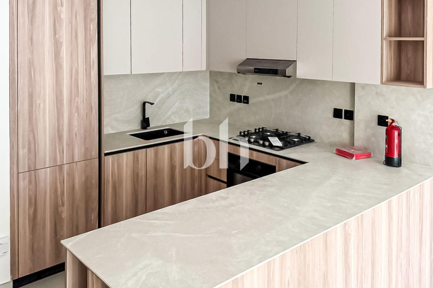 1 Bedroom Apartment in Divine Residencia - photo 1