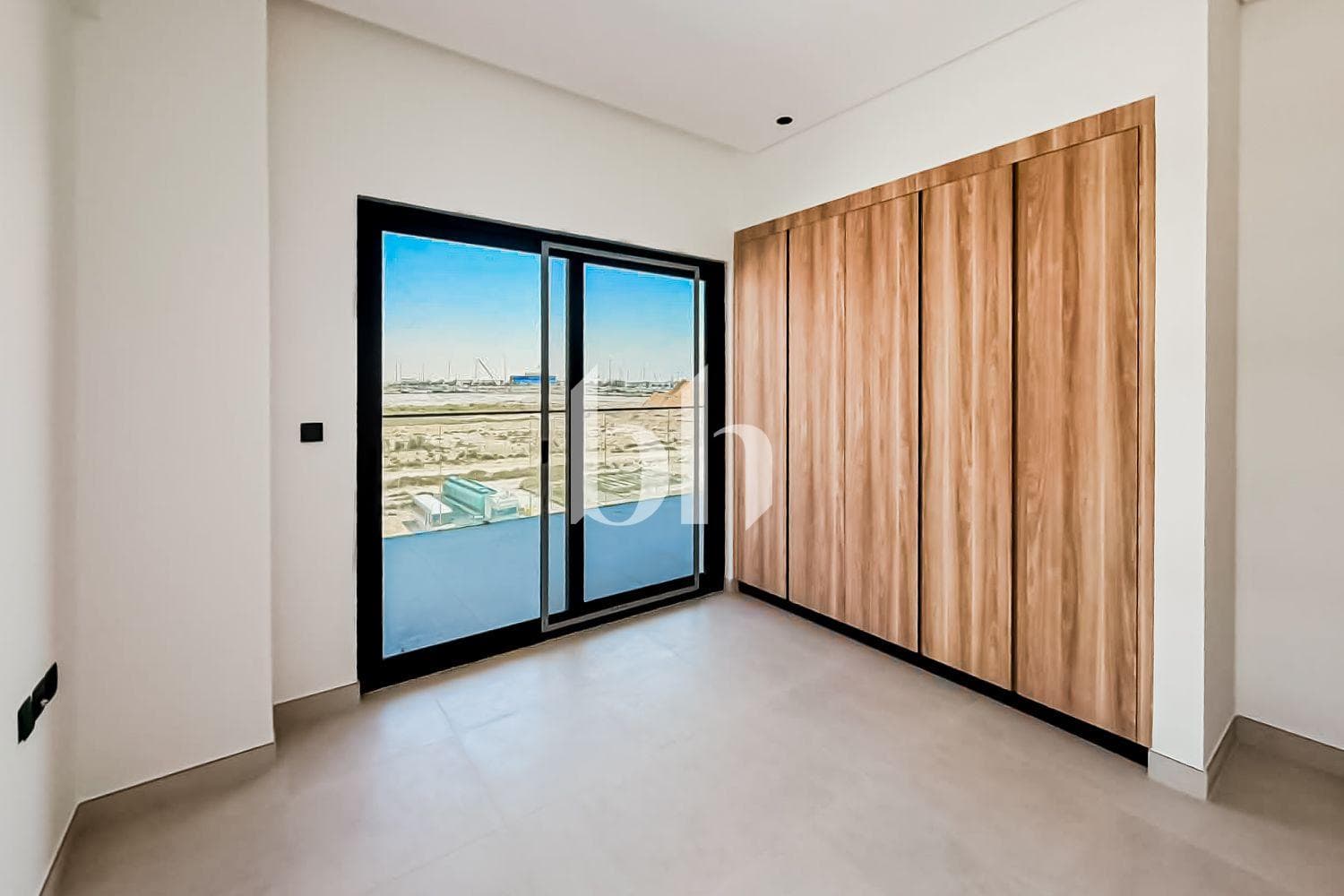 1 Bedroom Apartment in Divine Residencia - photo 2
