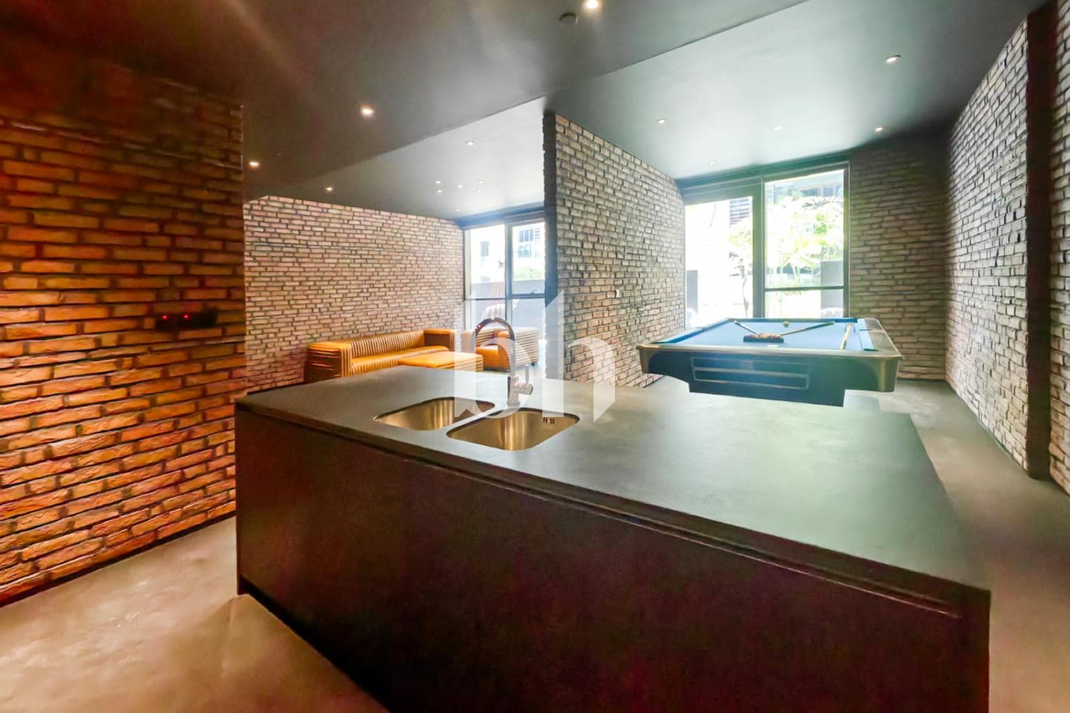 1 Bedroom Apartment in Building 19, City Walk - photo 1