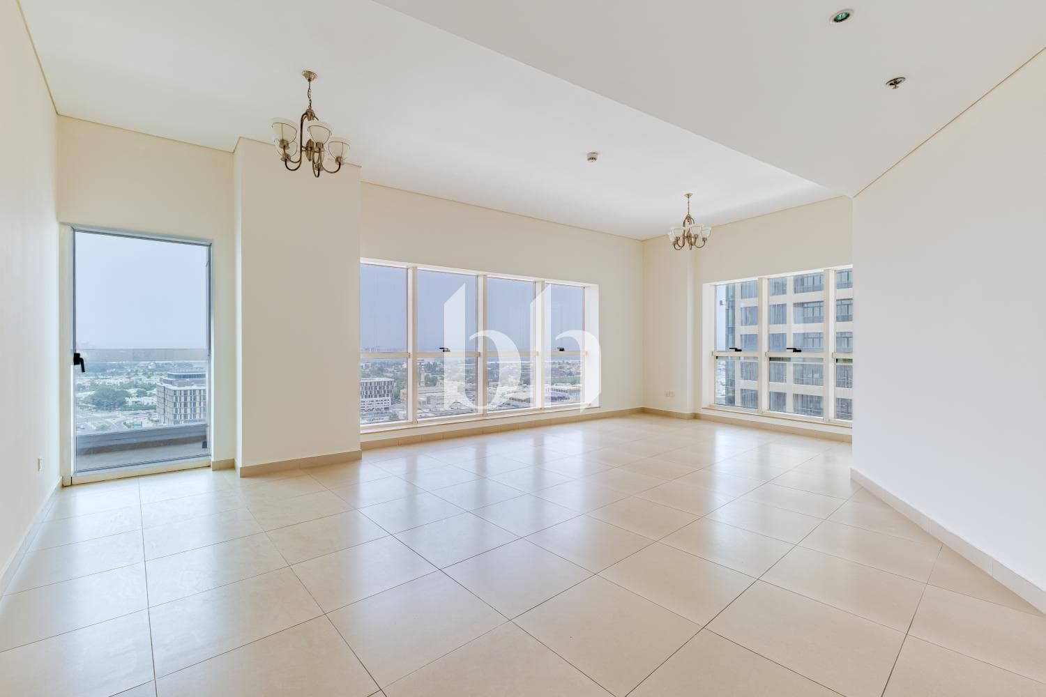 2 Bedroom Apartment in Dubai Jewel Tower