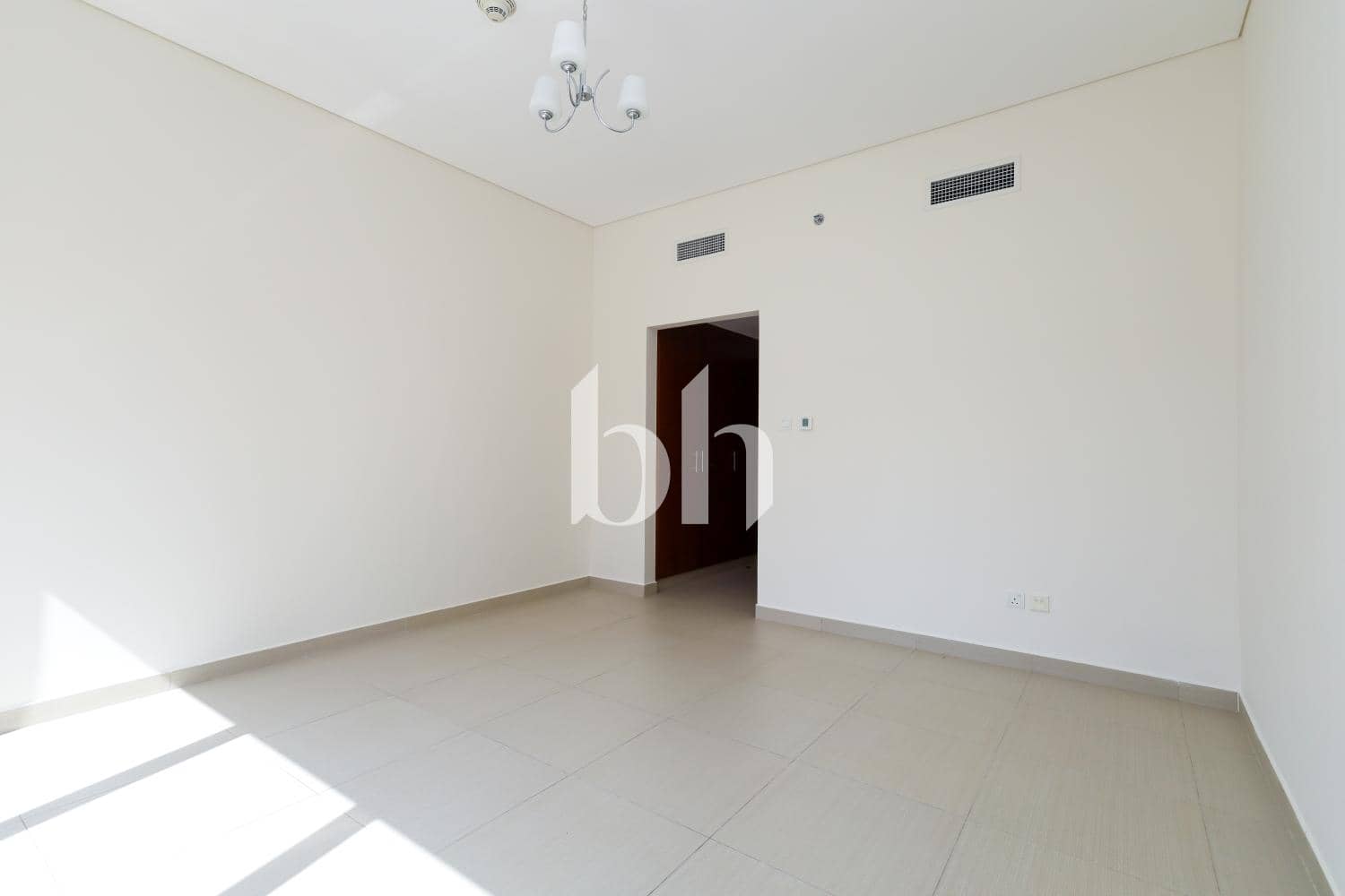 3 Bedroom Apartment in Dubai Jewel Tower