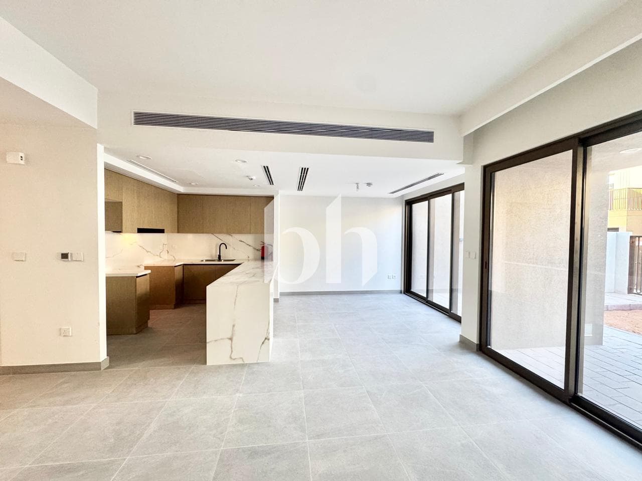 3 Bedroom Townhouse in La Violeta 1