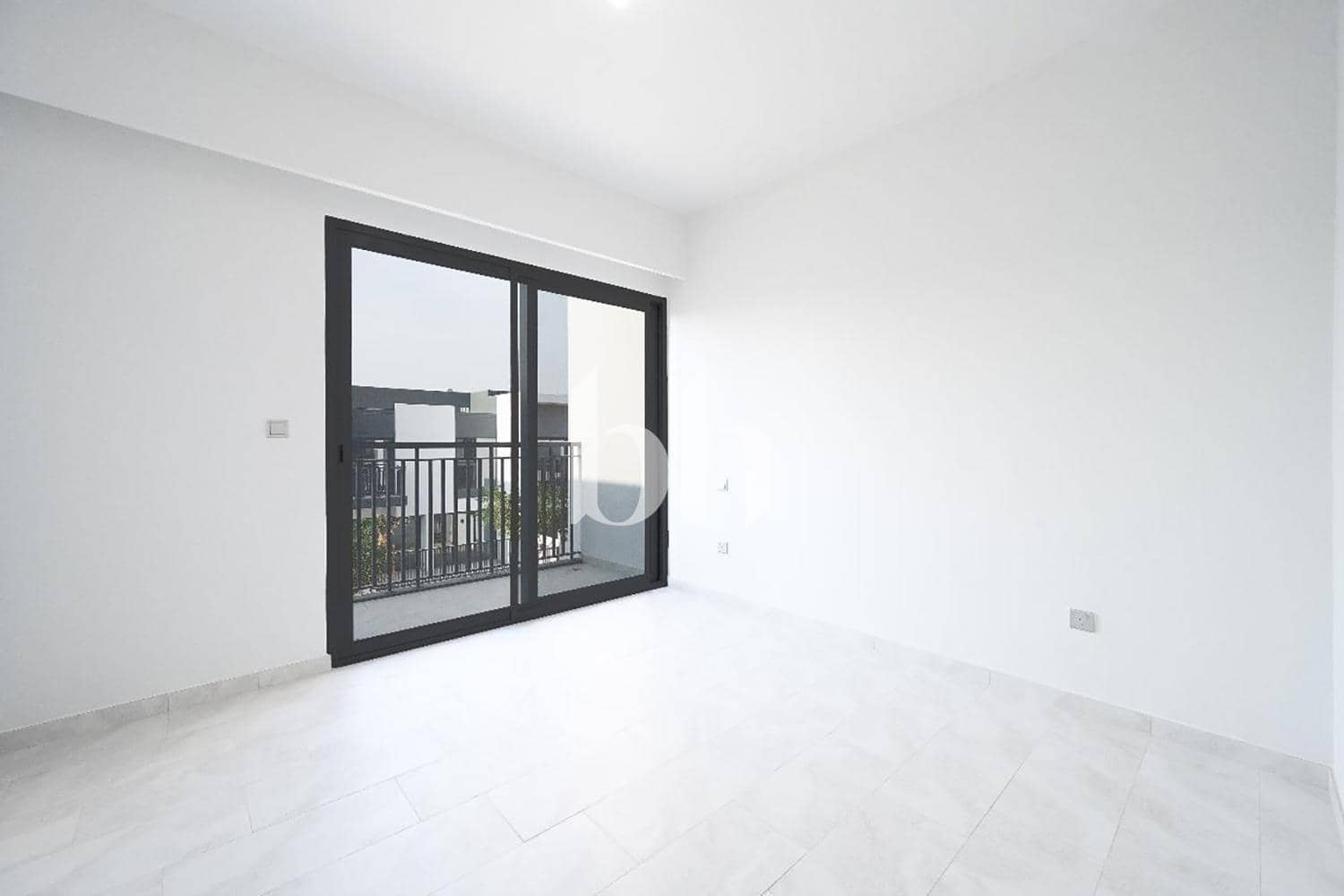 3 Bedroom Townhouse in La Rosa 5