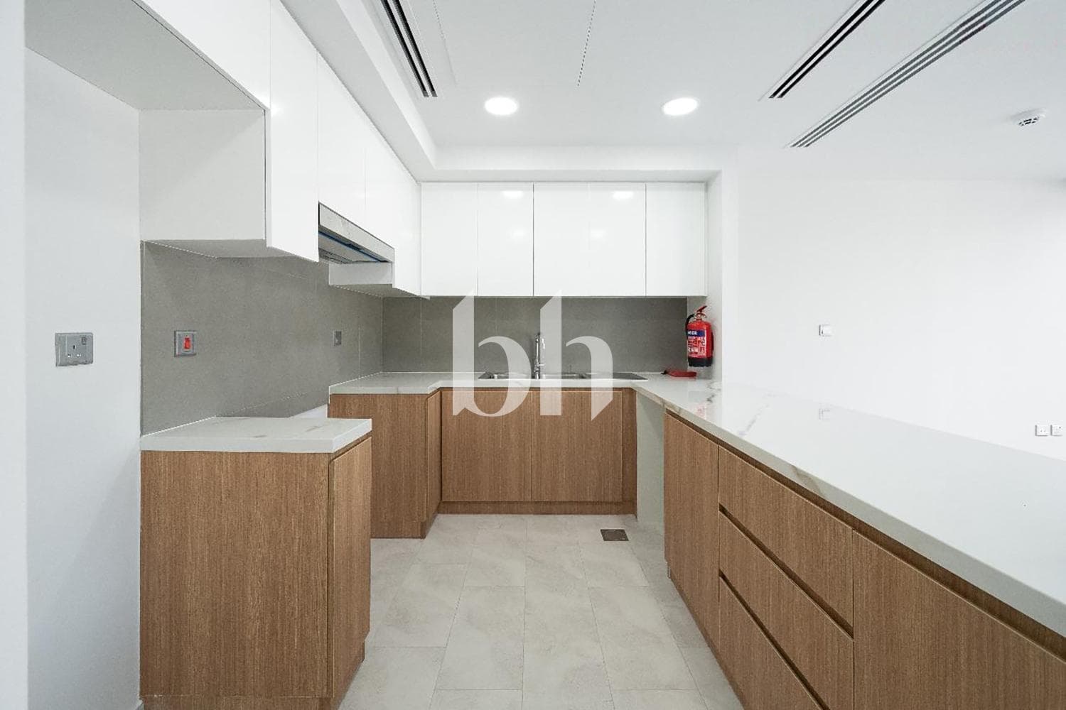 3 Bedroom Townhouse in La Rosa 5 - photo 1