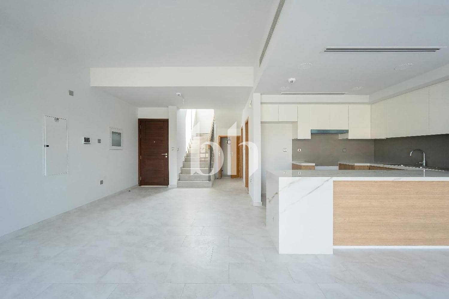 3 Bedroom Townhouse in La Rosa 5