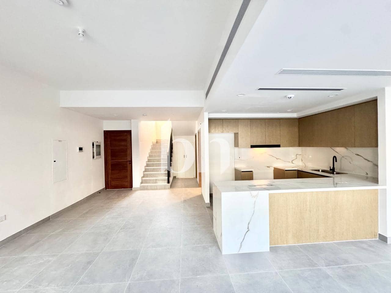 3 Bedroom Townhouse in La Violeta 2 - photo 2