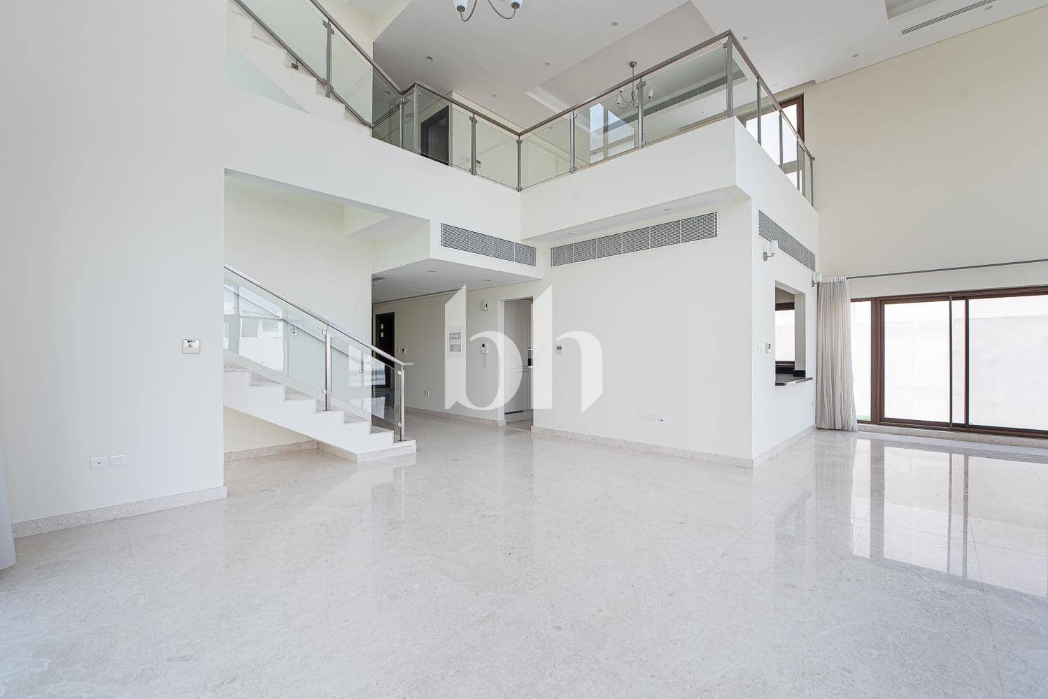 6 Bedroom Villa in Grand Views - photo 2