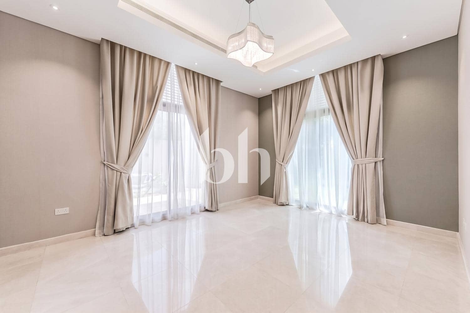 5 Bedroom Villa in Millennium Estates - photo 2