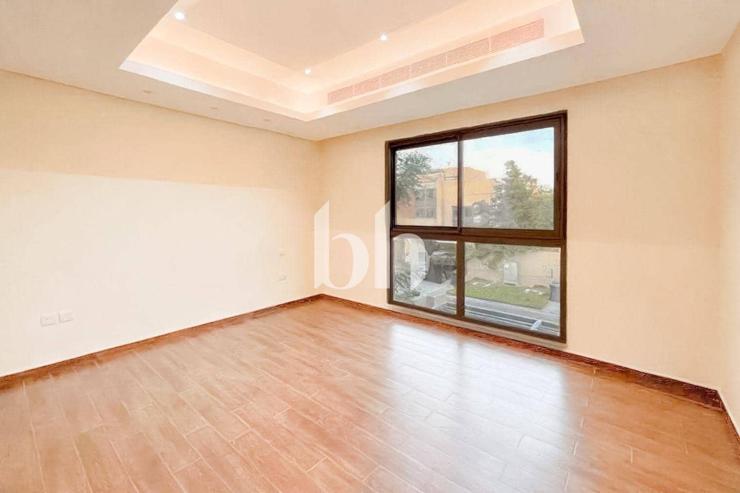 4 Bedroom Townhouse in Grand Views - photo 1