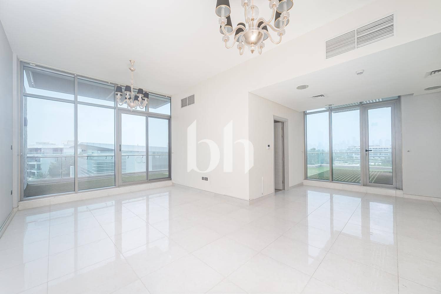 2 Bedroom Apartment in The Polo Residence D6 - photo 2