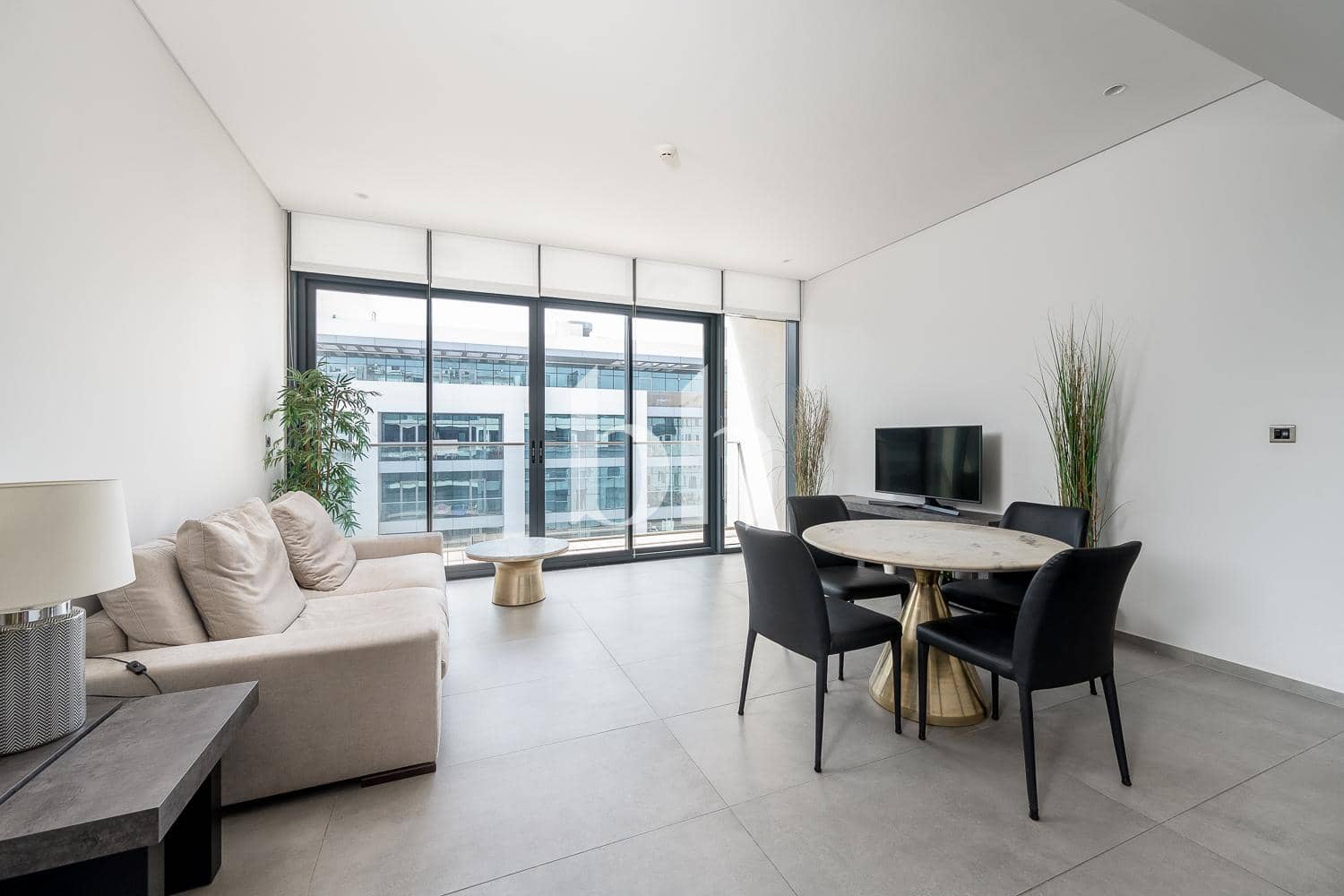 1 Bedroom Apartment in Rosebay Living - photo 2