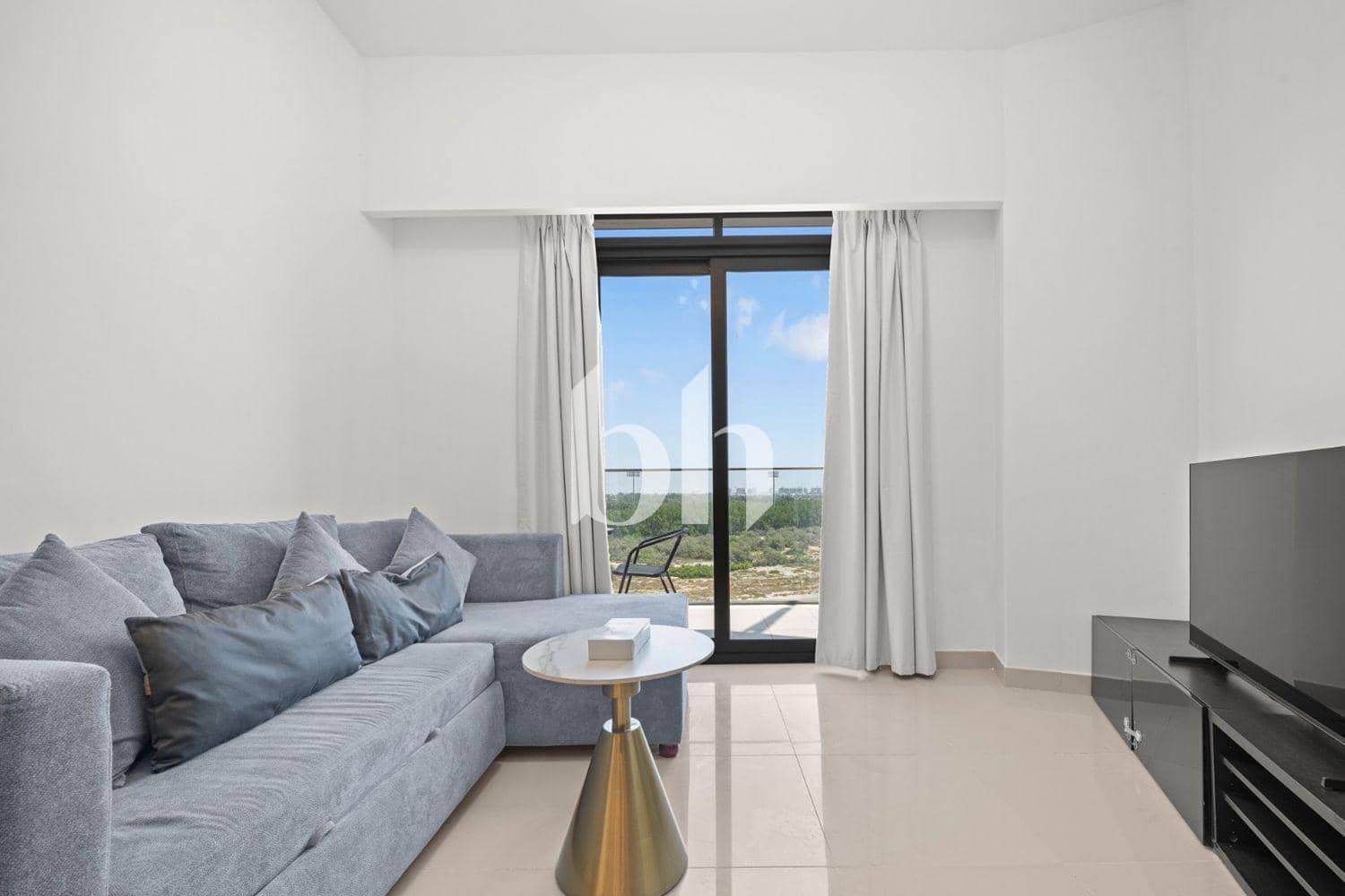 1 Bedroom Apartment in Azizi Gardens - photo 1